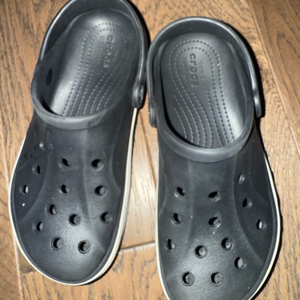 CROCS Kids Black Size 1 - Picture 4 of 8